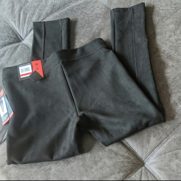 Andrew Marc Super Soft Stretch Pants - Picture 2 of 8